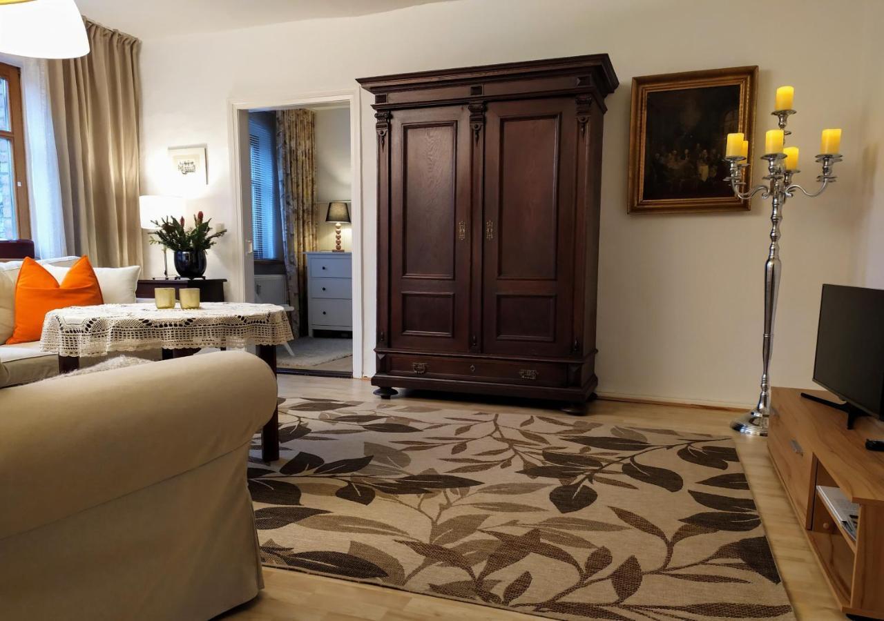 Schlossparkferienwohnungen Rheinsberg Mit Garten Dış mekan fotoğraf